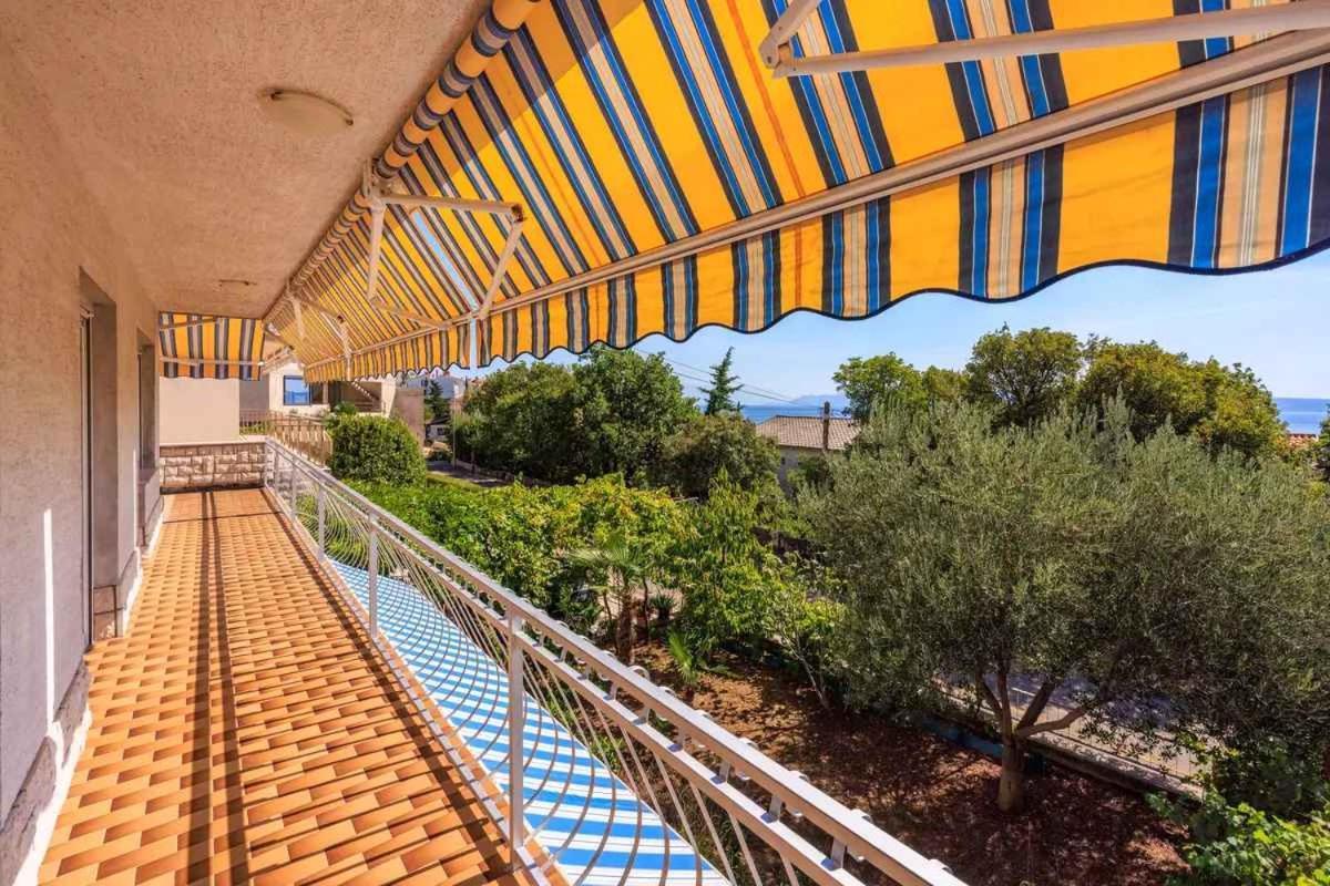 Four-Bedroom Apartment In Crikvenica II 外观 照片