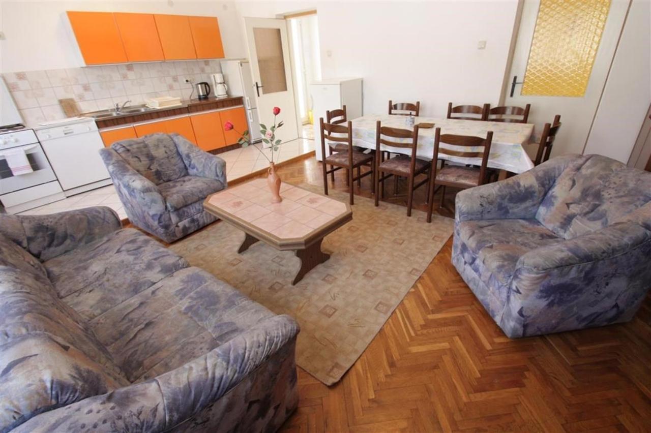 Four-Bedroom Apartment In Crikvenica II 外观 照片